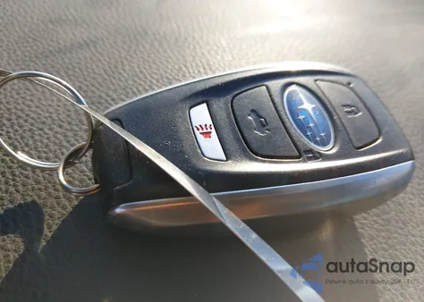 2019 Subaru Outback 3.6R Limited z USA, uszkodzony, nr VIN 4S4BSENC6K3333643